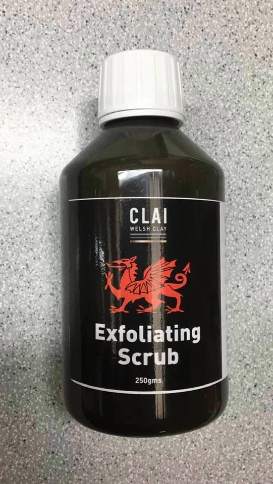 CLAI Exfoliating Scrub 250ml image 0